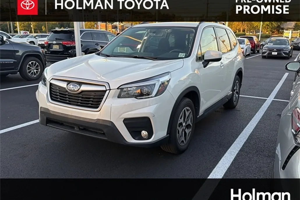 2021 Subaru Forester Premium photo 1