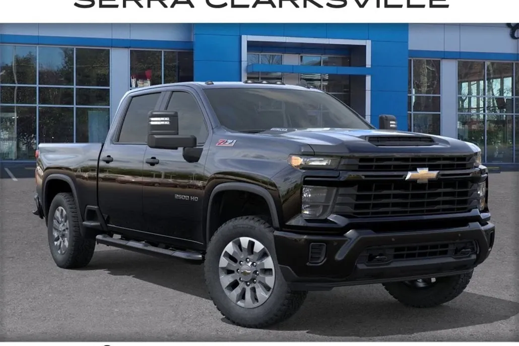 2026 Chevrolet Silverado 2500HD Custom photo 1