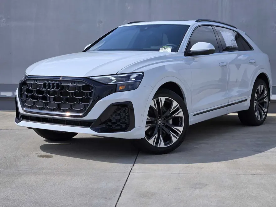 2025 Audi Q8 55 Premium photo 1