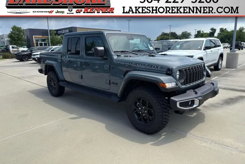 2025 Jeep Gladiator Sport photo 1
