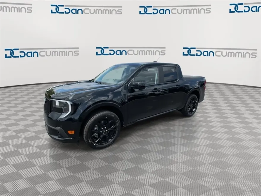 2025 Ford Maverick photo 1