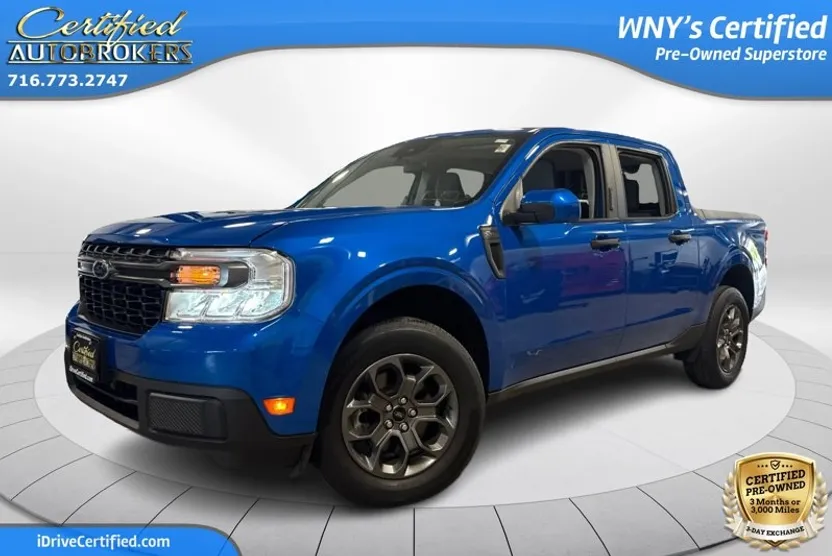 2022 Ford Maverick XLT photo 1