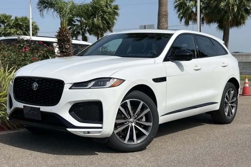 2026 Jaguar F-PACE P250 R-Dynamic S photo 1