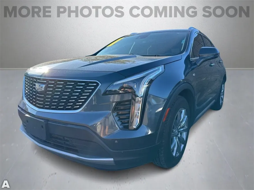 2020 Cadillac XT4 Premium Luxury photo 1