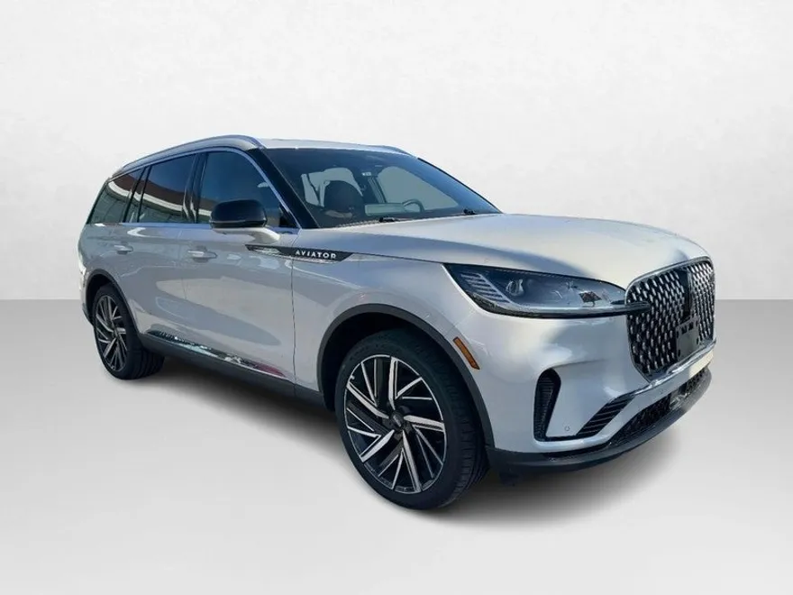 2025 Lincoln Aviator Reserve photo 1