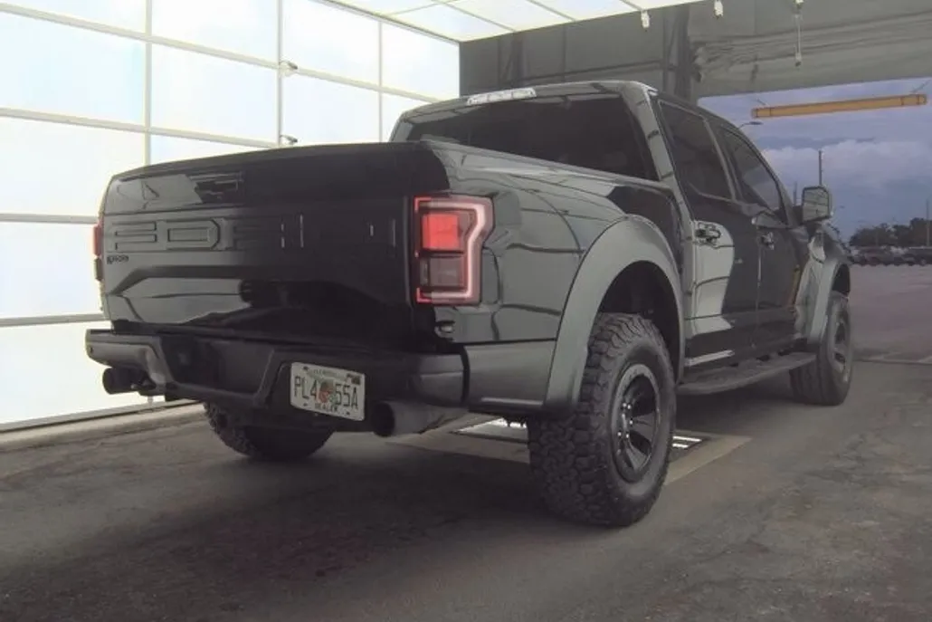 2018 Ford F-150 Raptor photo 1