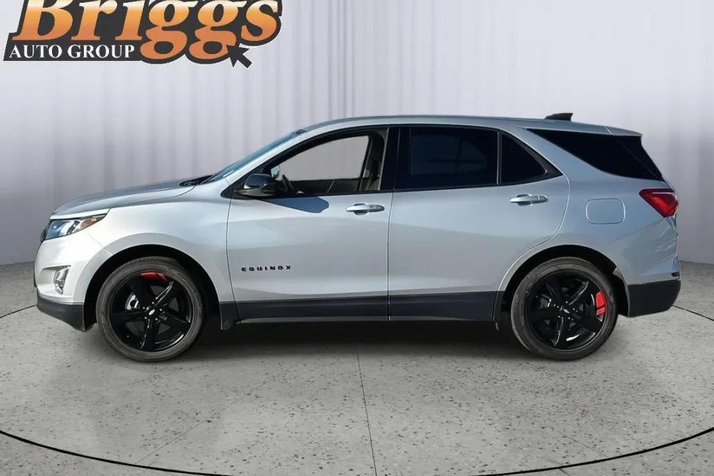 2020 Chevrolet Equinox LT photo 1