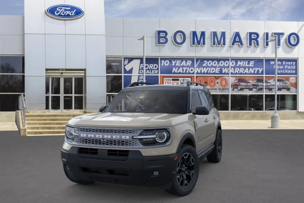 2025 Ford Bronco Sport Outer Banks photo 1