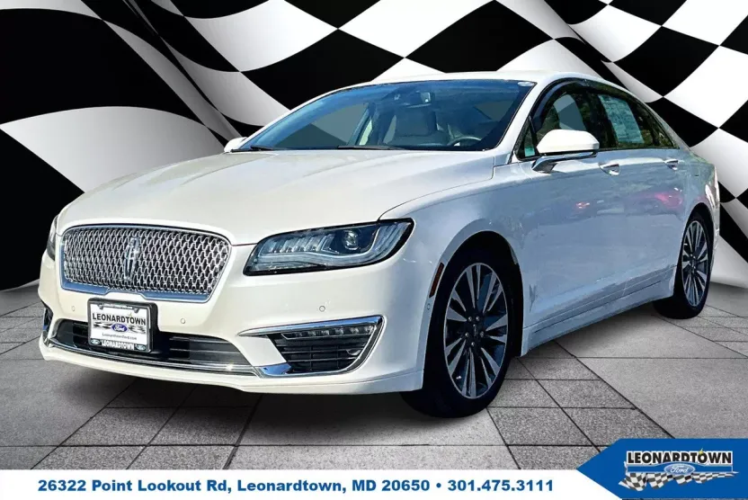 2020 Lincoln MKZ Hybrid Reserve photo 1