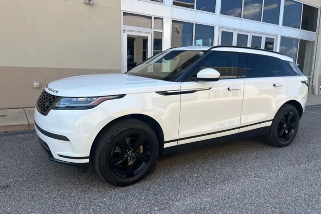 2018 Land Rover Range Rover Velar S photo 1