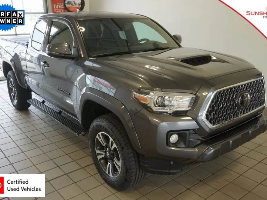 2019 Toyota Tacoma TRD Sport V6 photo 1