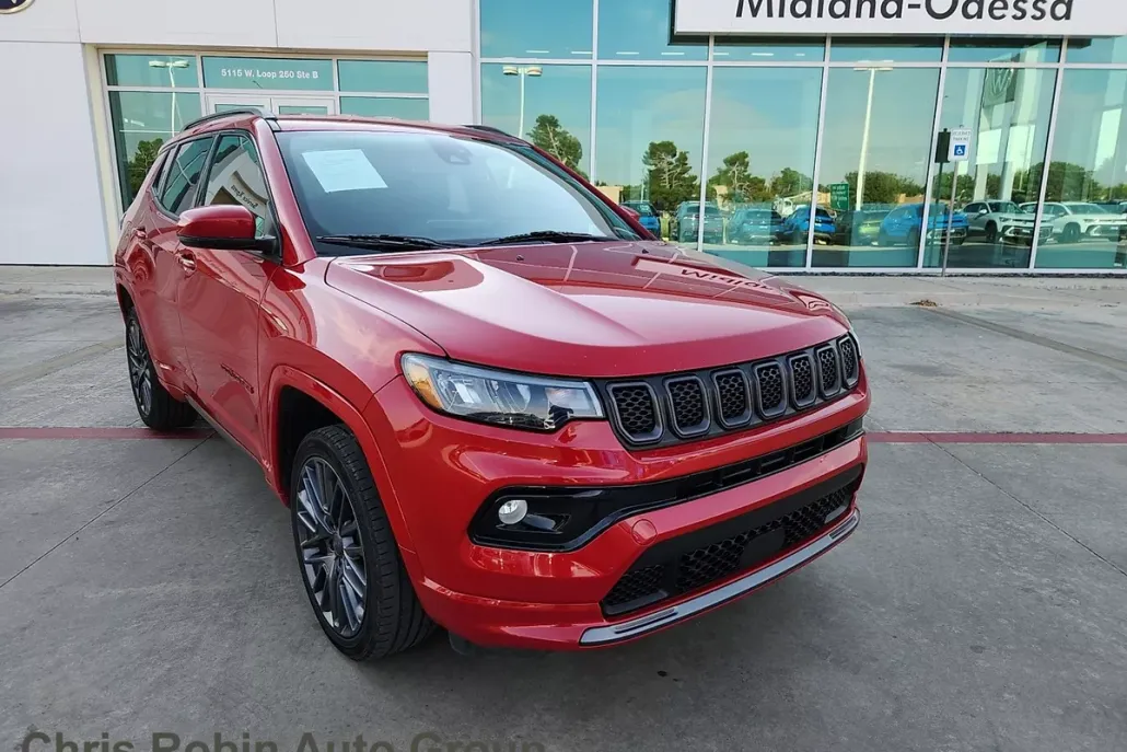2023 Jeep Compass Limited photo 1