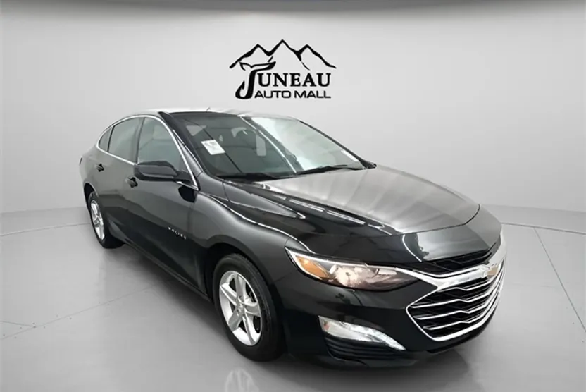 2023 Chevrolet Malibu 1LT photo 1