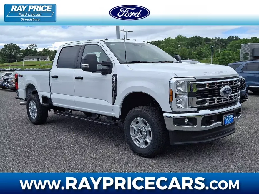 2025 Ford F-250 XLT photo 1