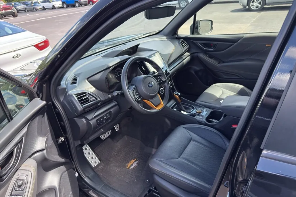 2023 Subaru Forester Wilderness photo 1