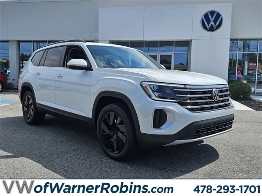 2026 Volkswagen Atlas SE Technology photo 1