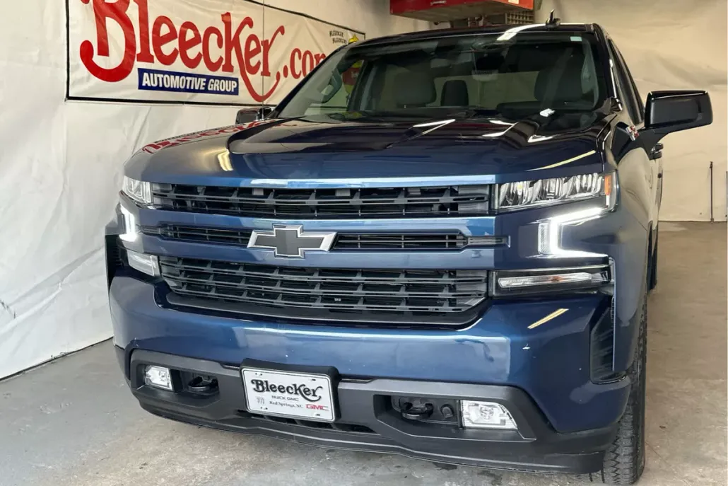 2021 Chevrolet Silverado 1500 RST photo 1