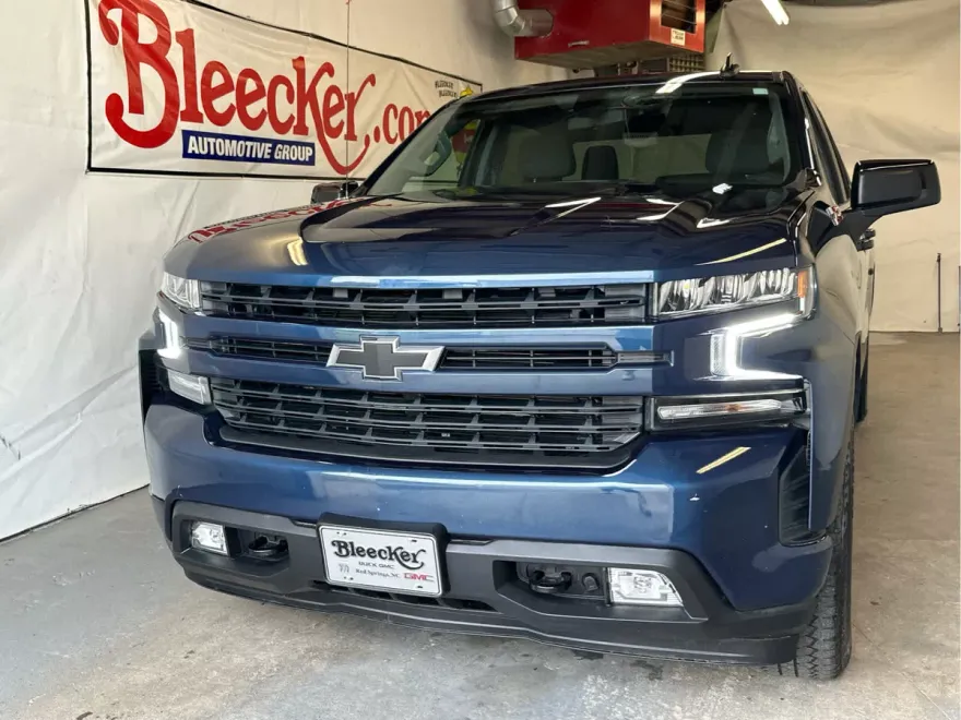 2021 Chevrolet Silverado 1500 RST photo 1