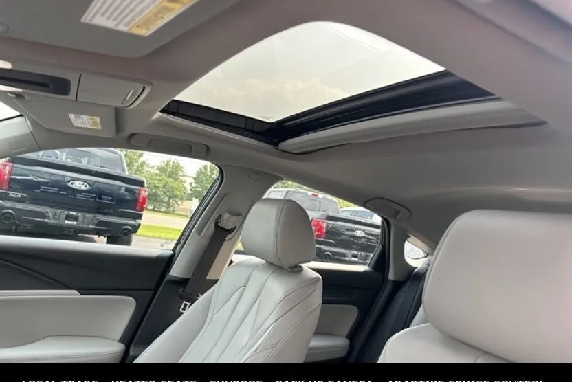 2024 Acura Integra Base photo 1