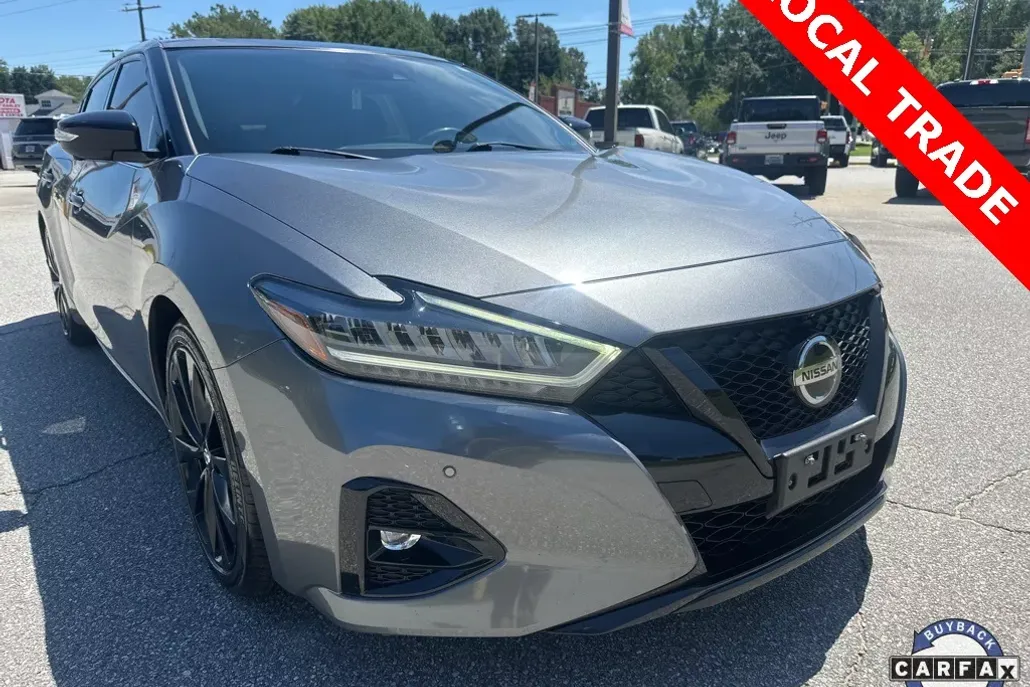 2022 Nissan Maxima SR photo 1