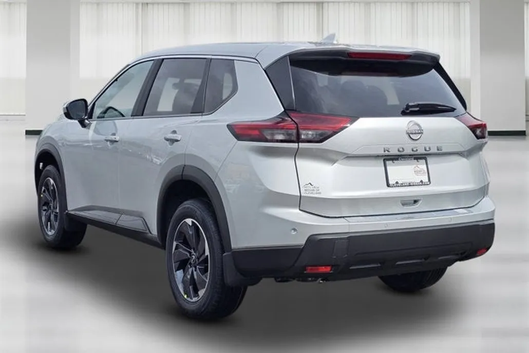 2025 Nissan Rogue SV photo 1