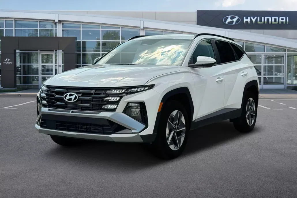 2025 Hyundai Tucson SEL photo 1