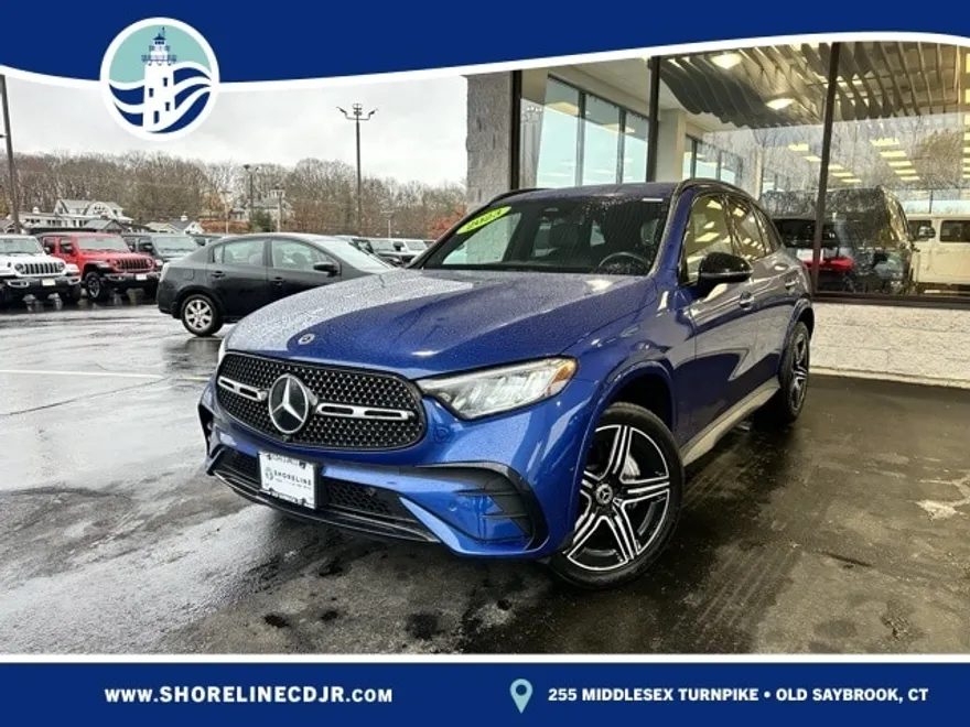 2023 Mercedes Benz GLC 300 4MATIC photo 1