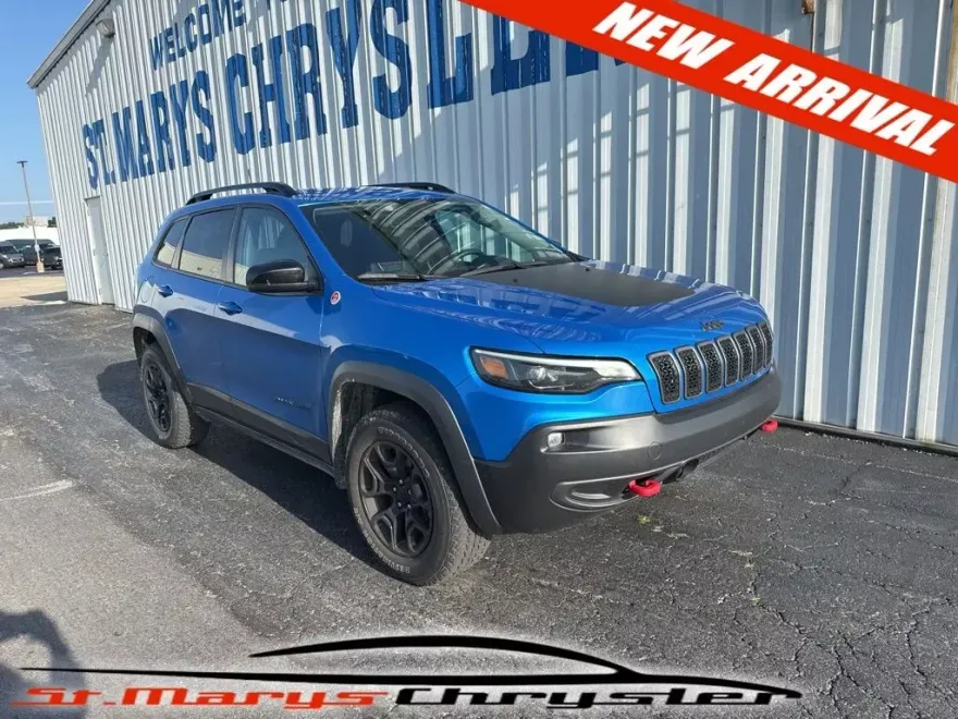 2022 Jeep Cherokee Trailhawk photo 1