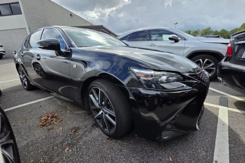 2017 Lexus GS 350 F SPORT photo 1