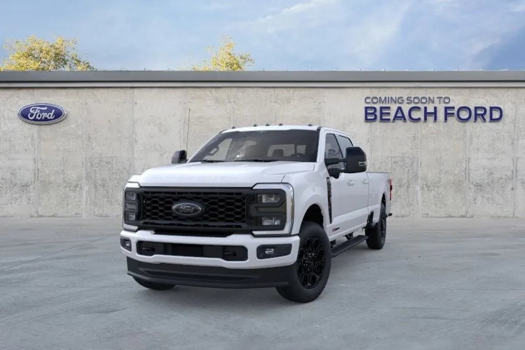 2025 Ford F-350 Lariat photo 1