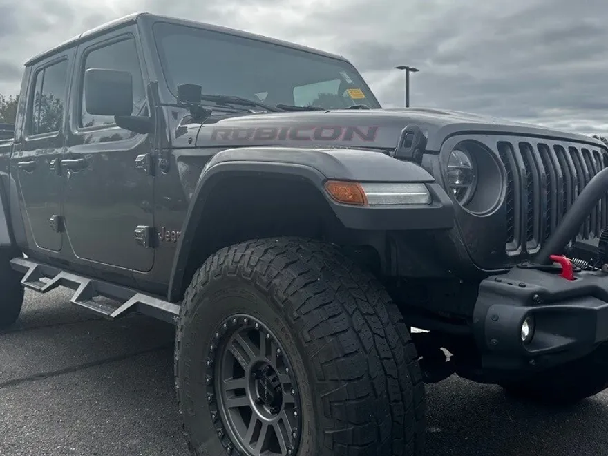 2020 Jeep Gladiator Rubicon photo 1