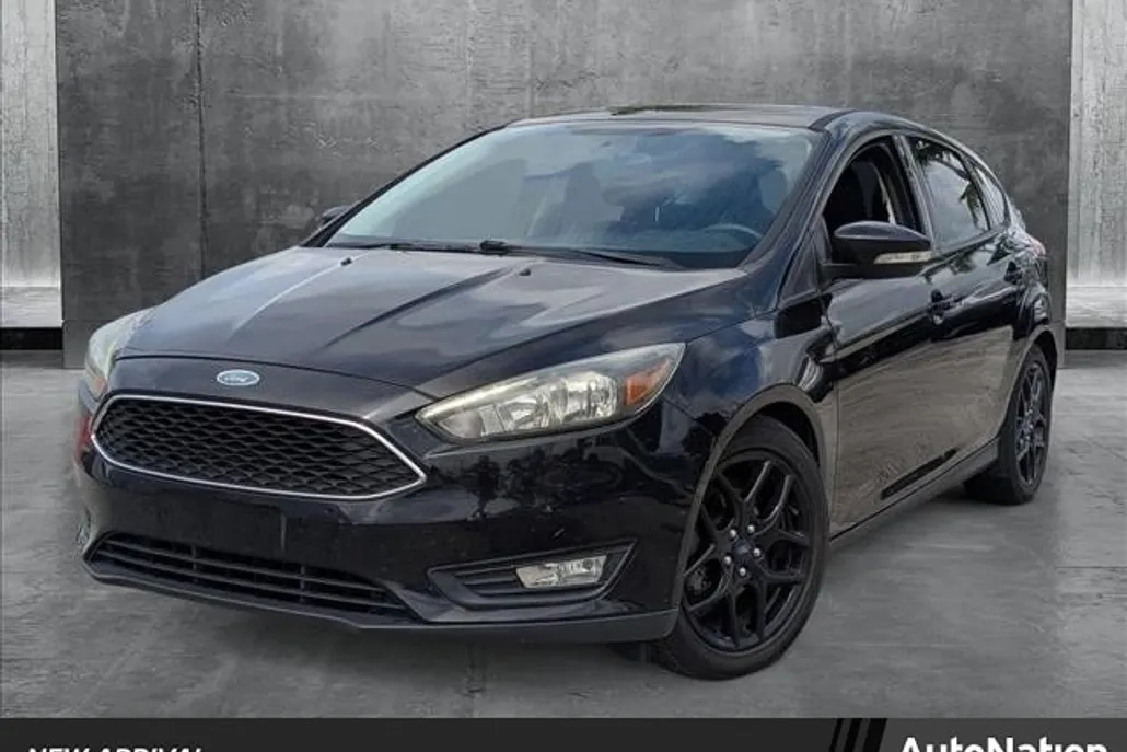 2016 Ford Focus SE photo 1