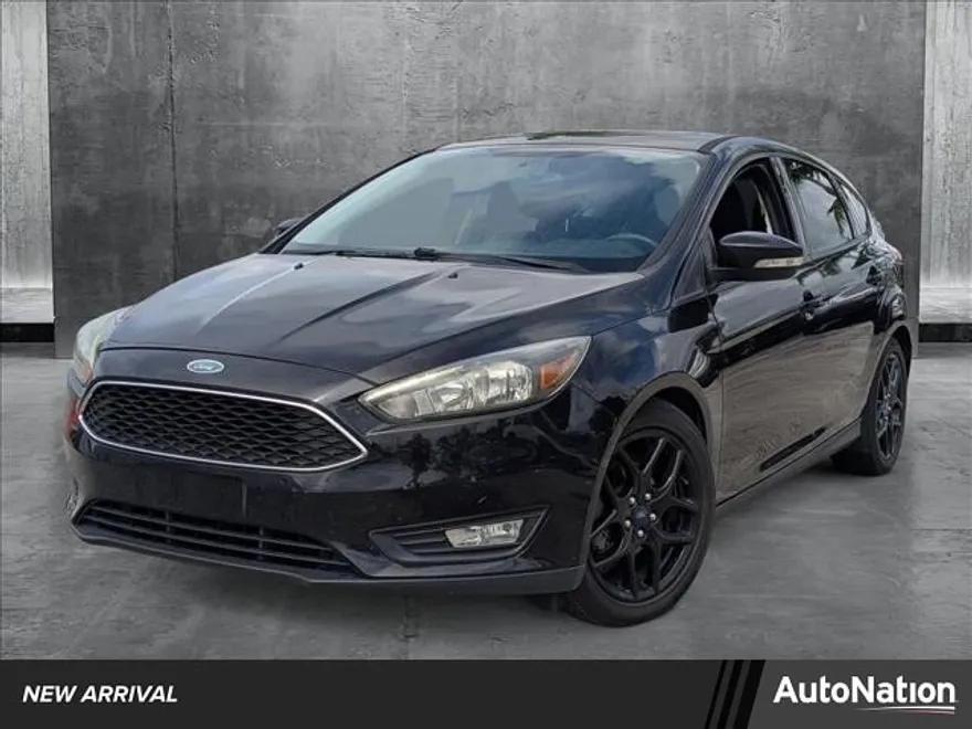 2016 Ford Focus SE photo 1