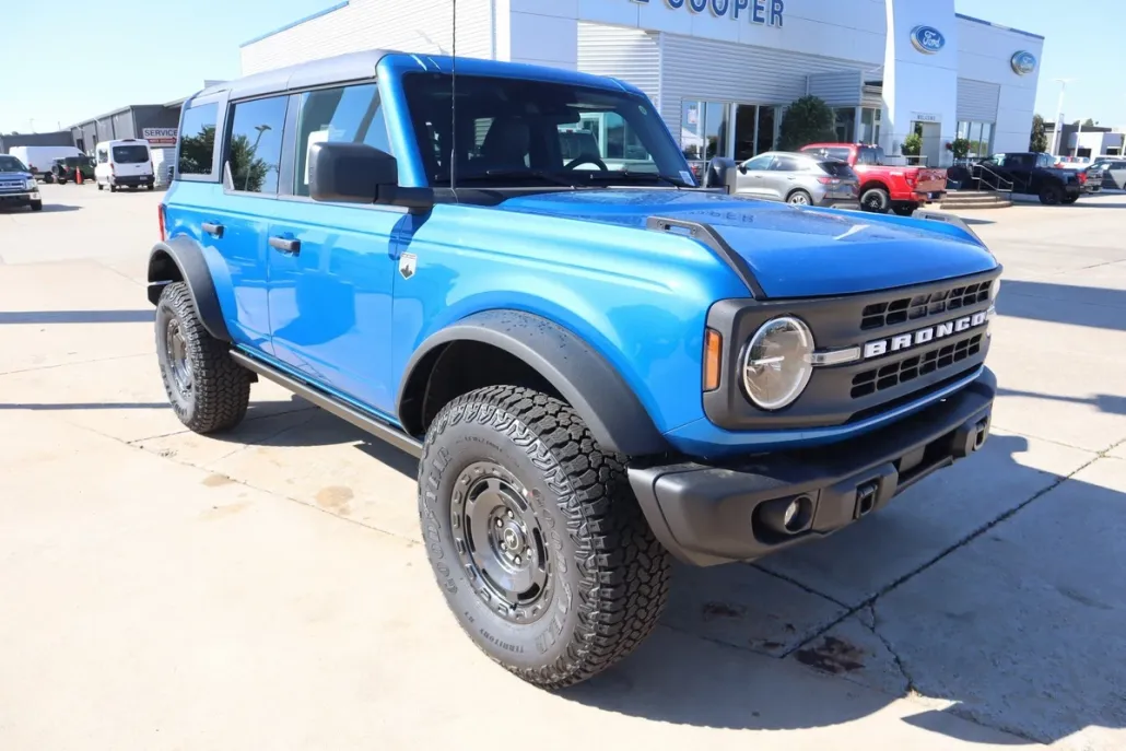 2025 Ford Bronco Big Bend photo 1