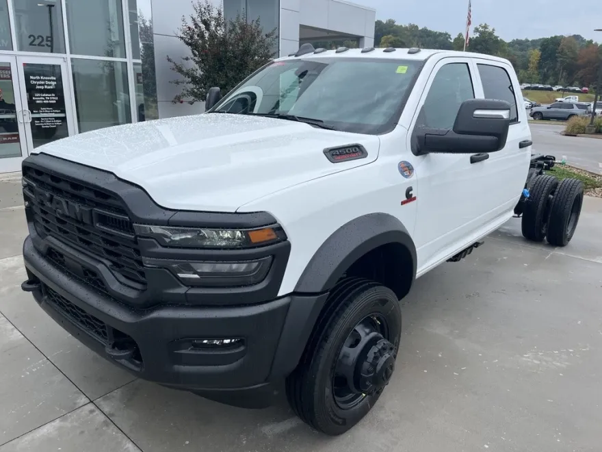2026 Ram 4500 Tradesman photo 1