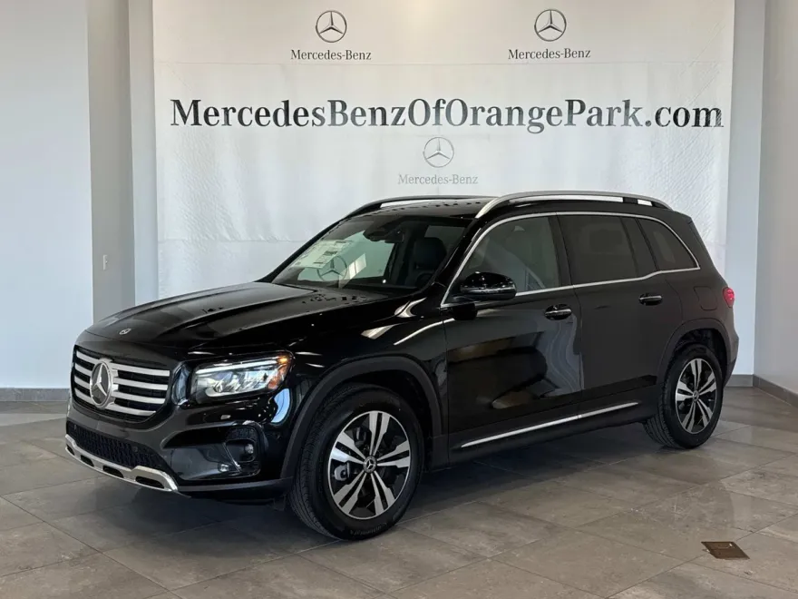 2025 Mercedes Benz GLB 250 photo 1