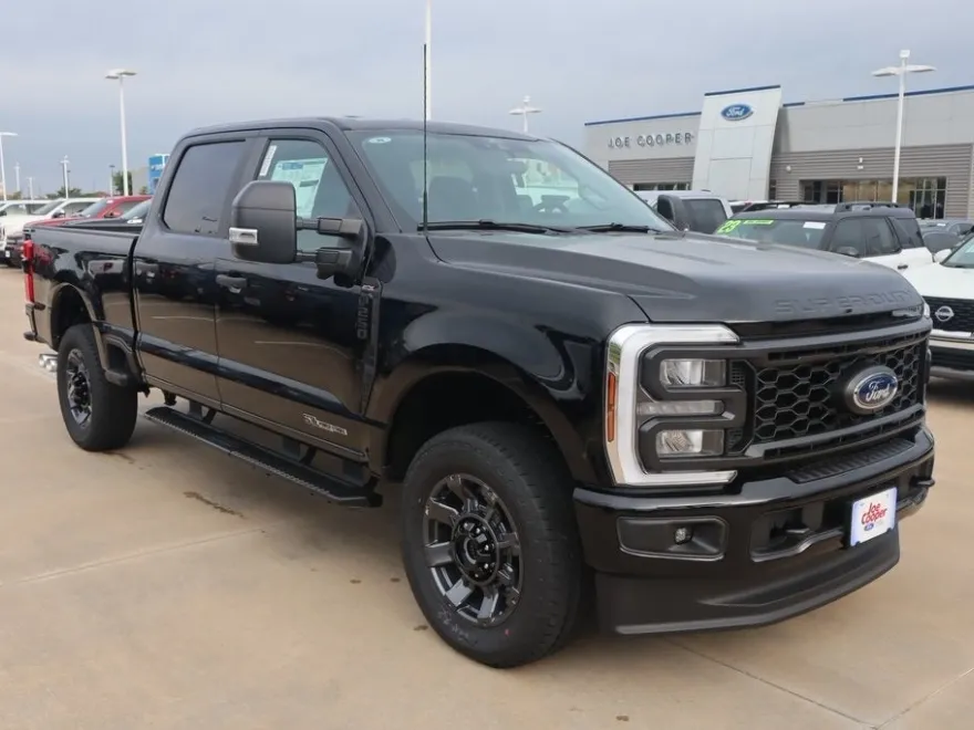 2025 Ford F-250 photo 1
