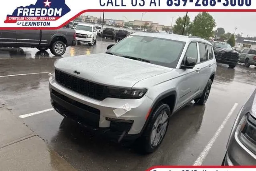 2025 Jeep Grand Cherokee Limited photo 1