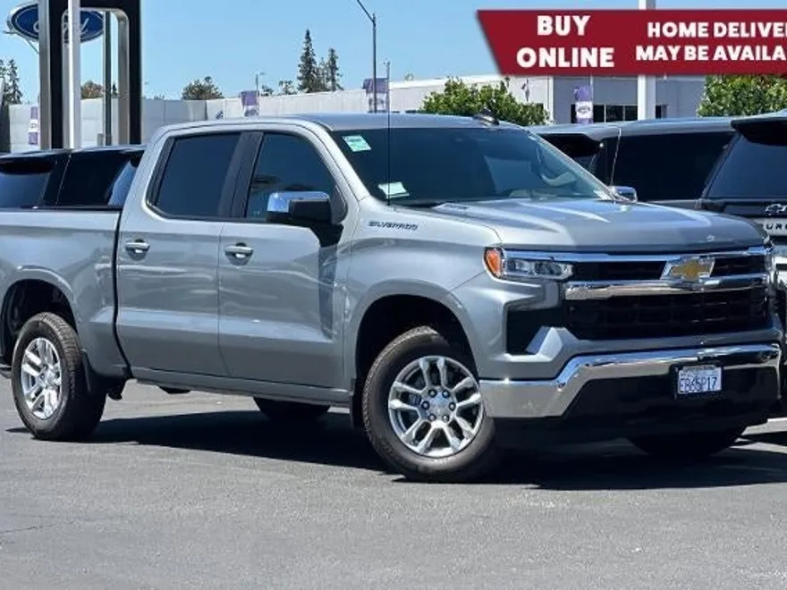 2025 Chevrolet Silverado 1500 LT photo 1
