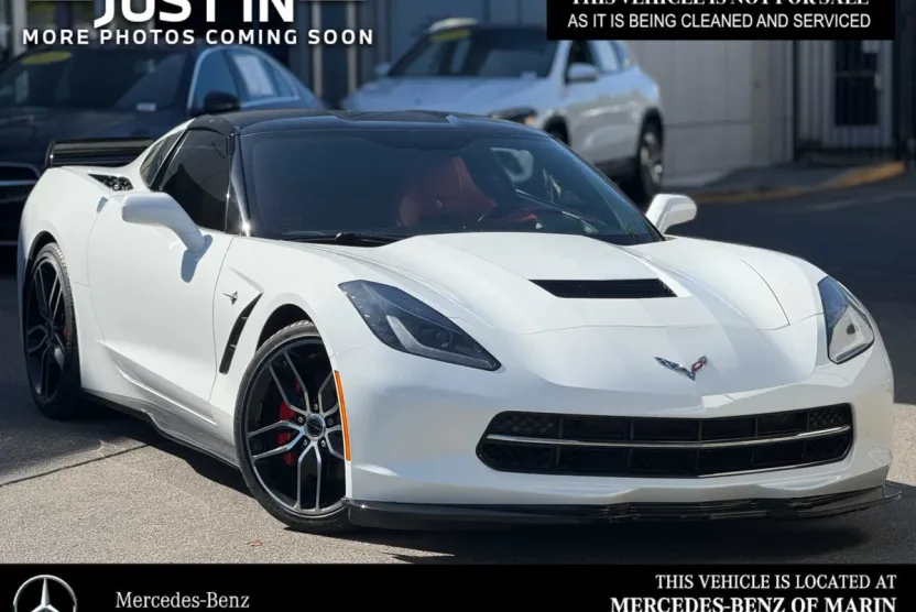 2015 Chevrolet Corvette Stingray 3LT photo 1