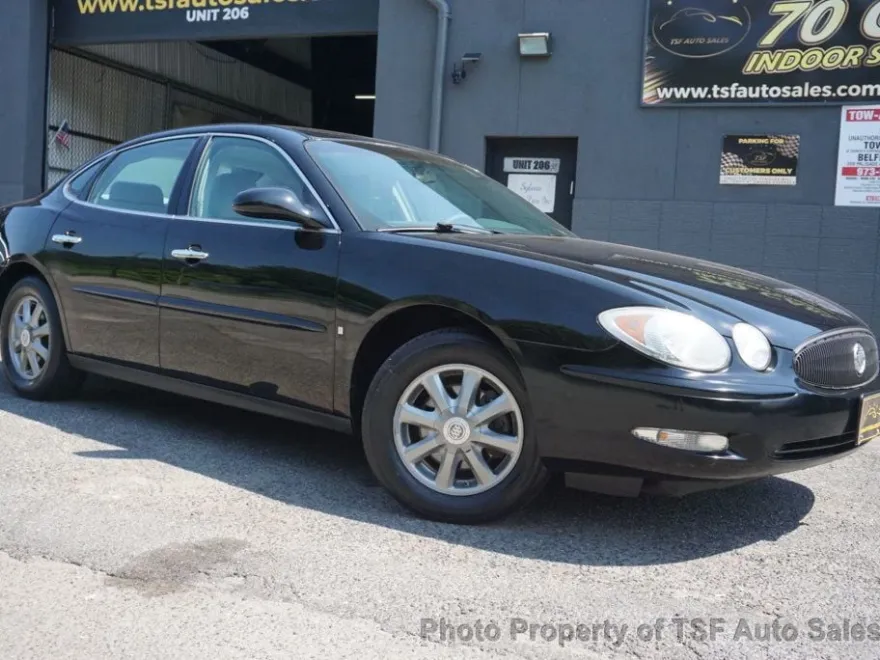 2007 Buick LaCrosse CX photo 1