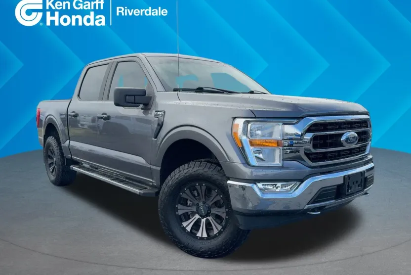2021 Ford F-150 XLT photo 1