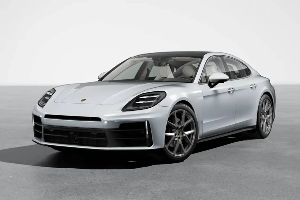 2026 Porsche Panamera 4 photo 1