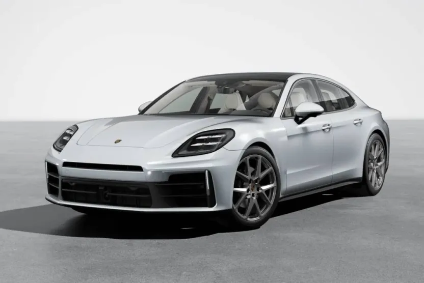 2026 Porsche Panamera 4 photo 1