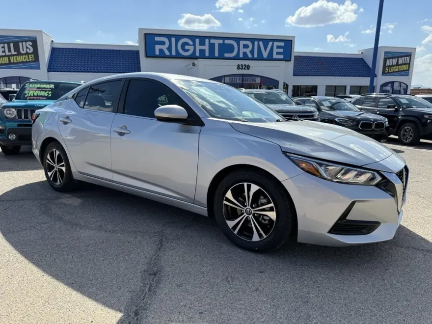 2023 Nissan Sentra SV photo 1