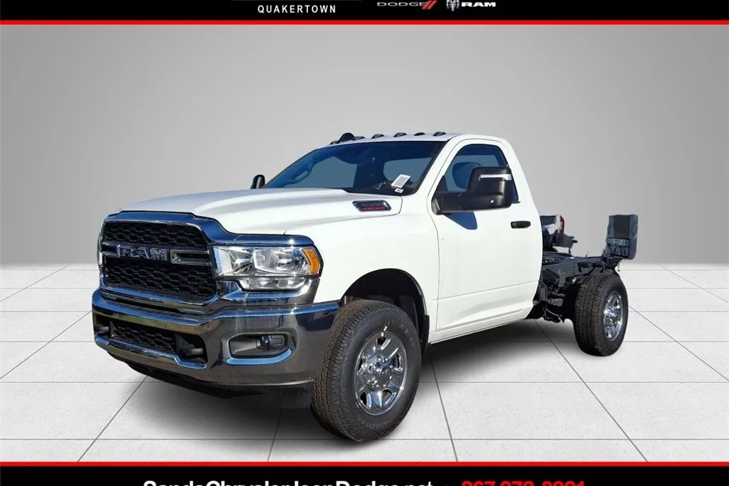 2024 Ram 3500 Tradesman photo 1