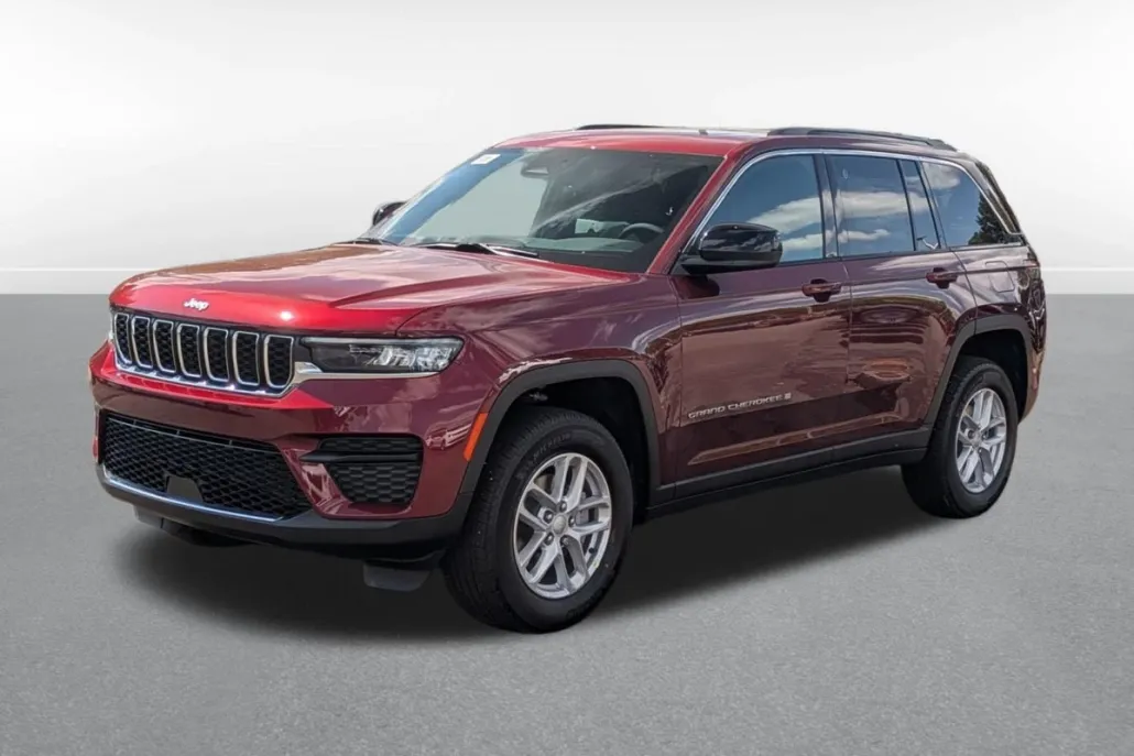 2025 Jeep Grand Cherokee Laredo X photo 1