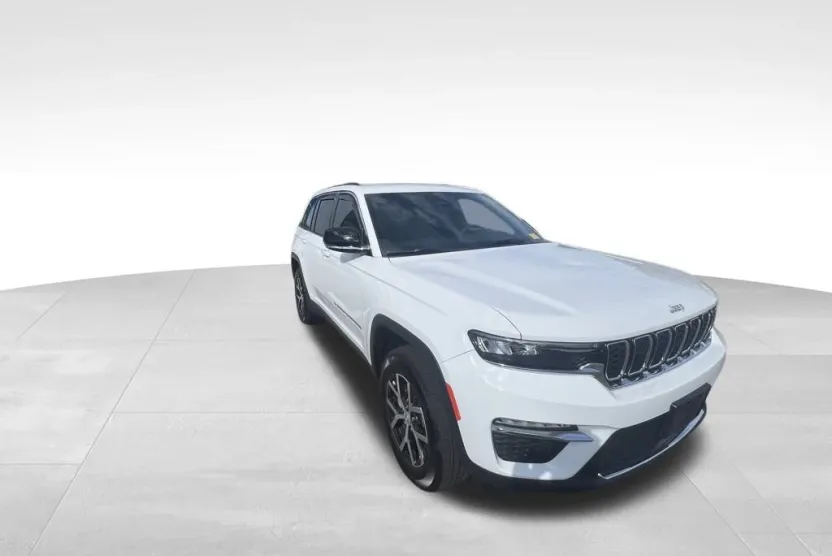 2025 Jeep Grand Cherokee Limited photo 1