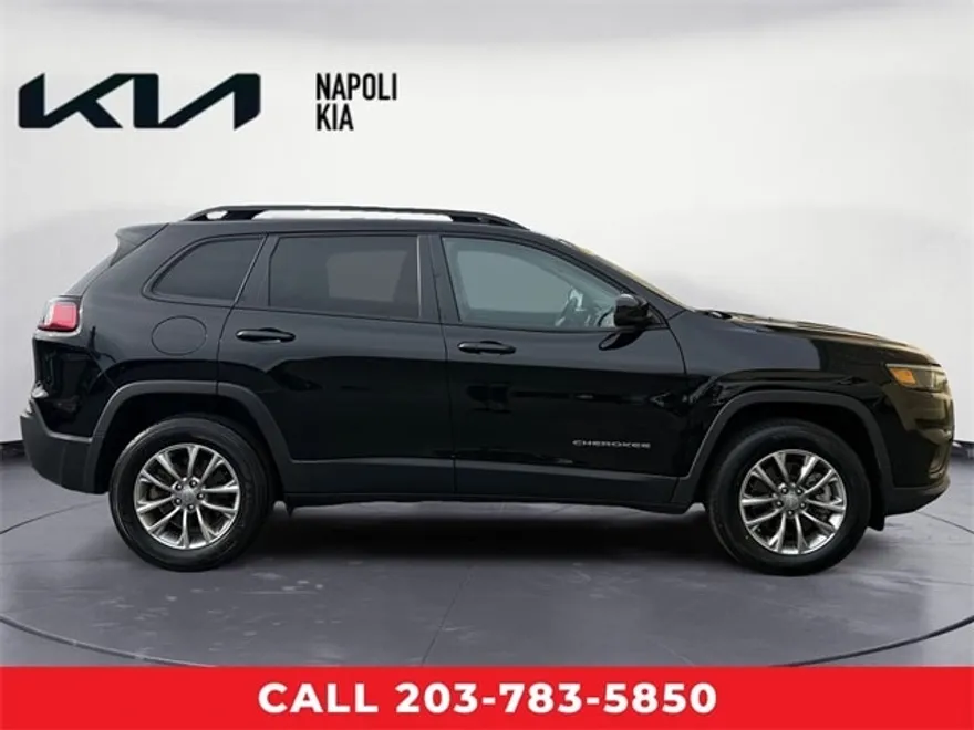 2022 Jeep Cherokee Latitude Lux photo 1