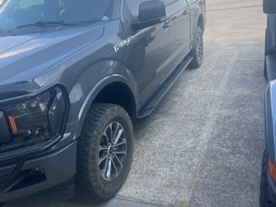 2020 Ford F-150 XLT photo 1